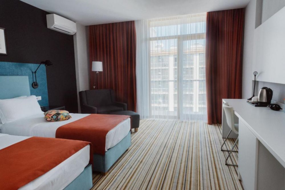 Trpl/Trpl Sea View, Tangerine 4*