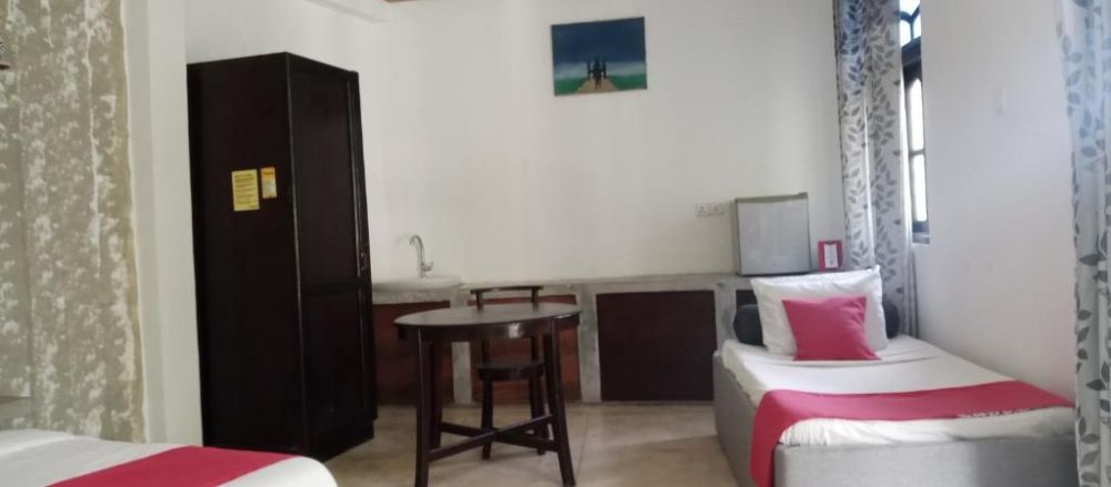 TRPL Room, Manidi Villa 2*