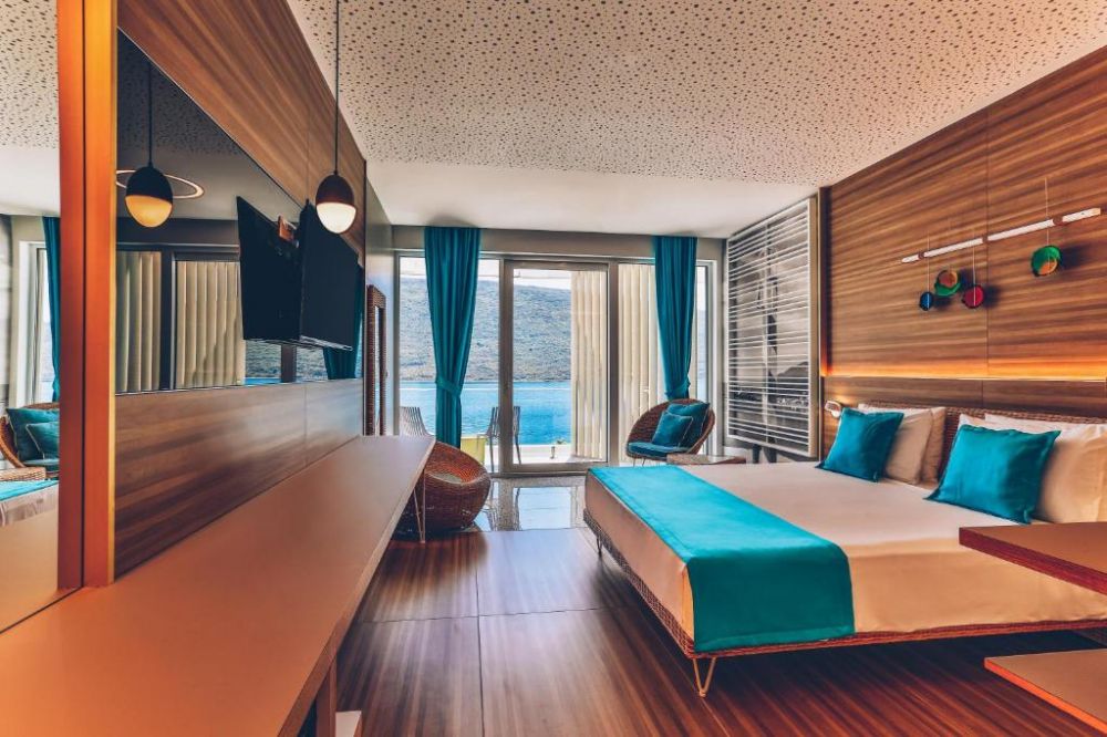 Deluxe Sea View, Carine Hotel Kumbor (ex. Iberostar Selection) 4*