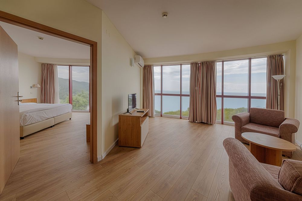 Two Bedroom Apartment Sea View, Apollo Golden Sands (ex. Doubletree by Hilton) 4*