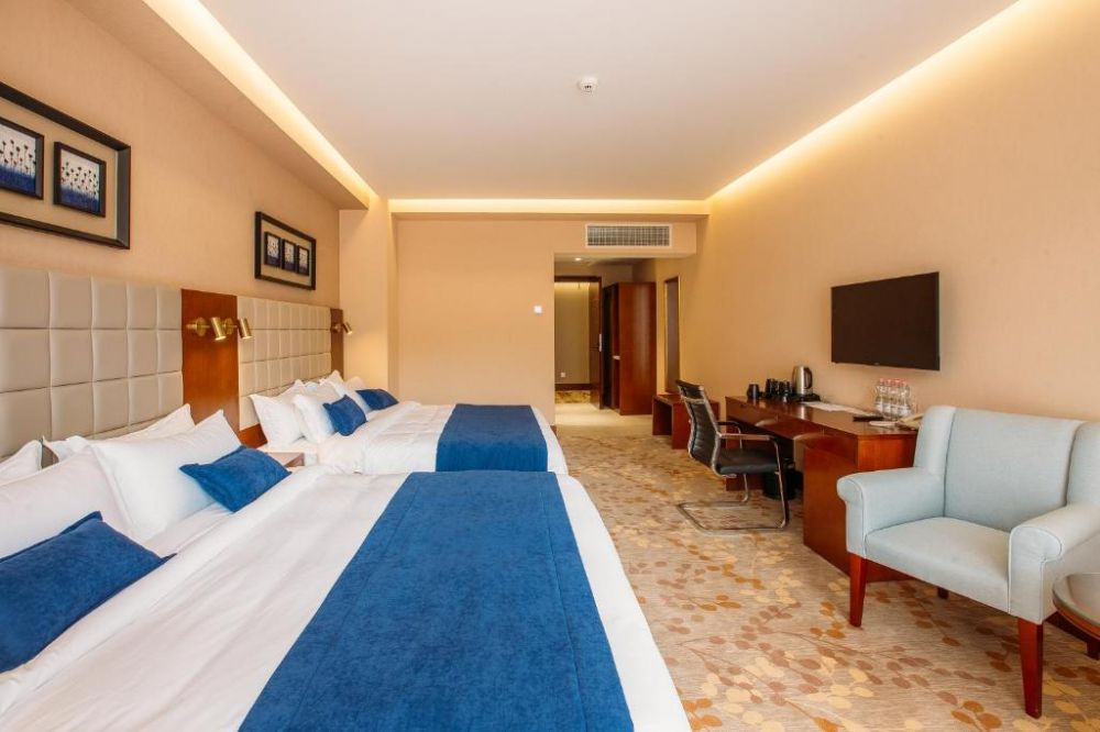 Family Room, Horizont Hotel Tbilisi (ex.Reikartz Horizont) 4*