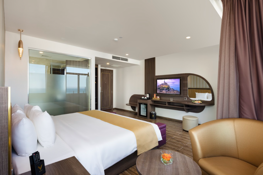 Executive Partial SV, V Hotel Nha Trang 4*