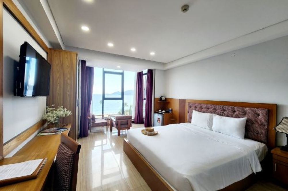 Premier Double or Twin Ocean View, Happy Light 3*
