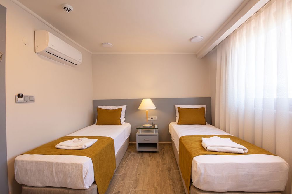 Attic Family Room No Balcony, Orka World Hotel & Aquapark 4*