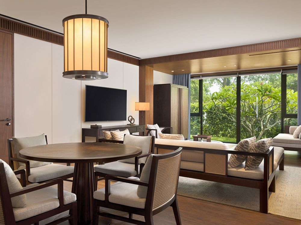 Luxury Pool Villa with 3 bedrooms, Le Meridien Shimei Bay Beach Resort & Spa 5*