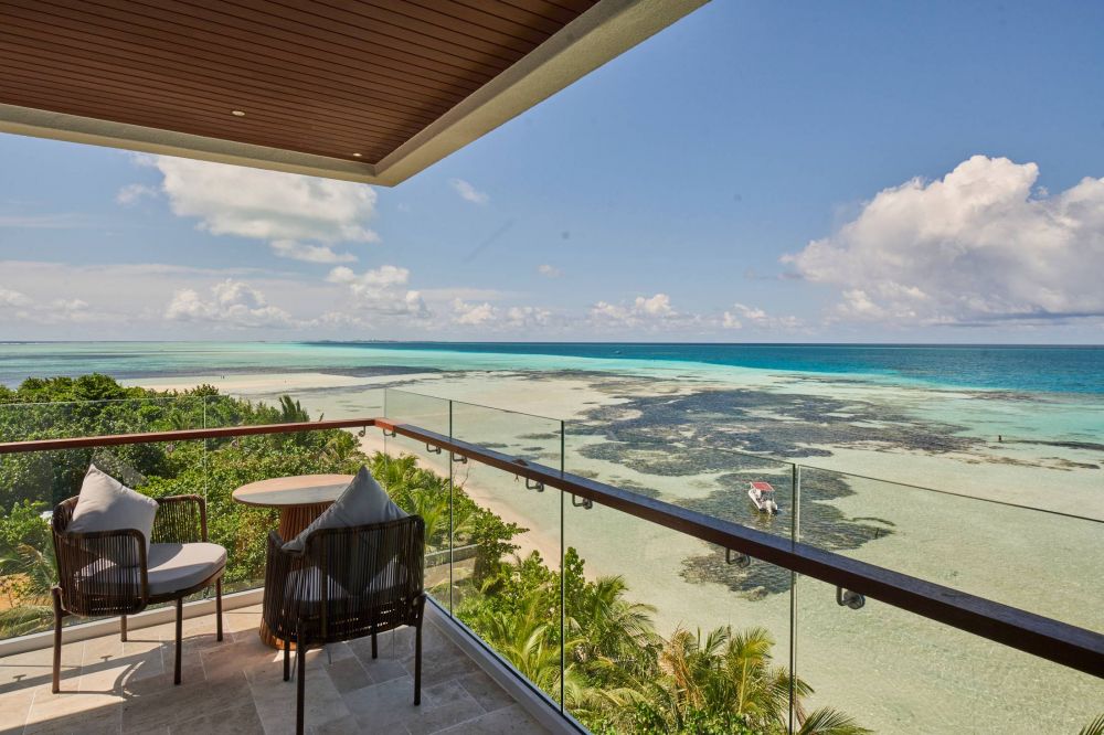 Grand Infinity Seaview, Stone Hotels Dhiffushi 