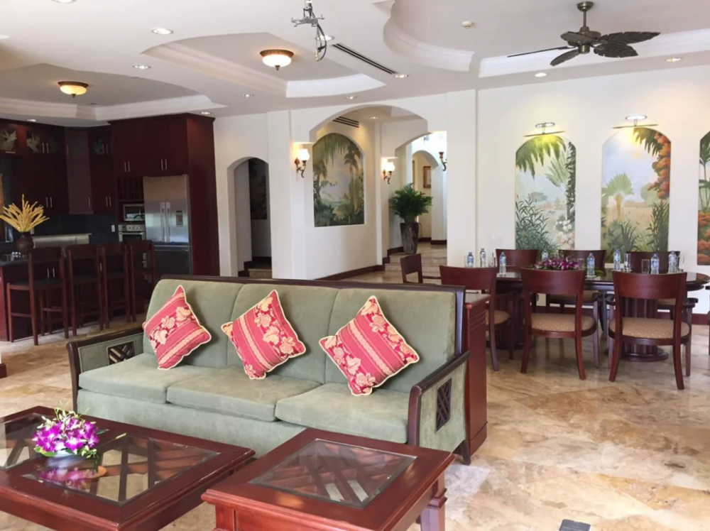 Villa Beach Front, Olalani Resort & Condotel 5*