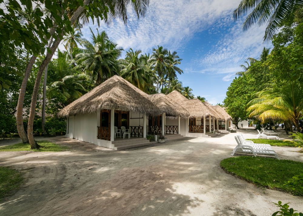 Premium Beach, Fihalhohi Maldives 4*