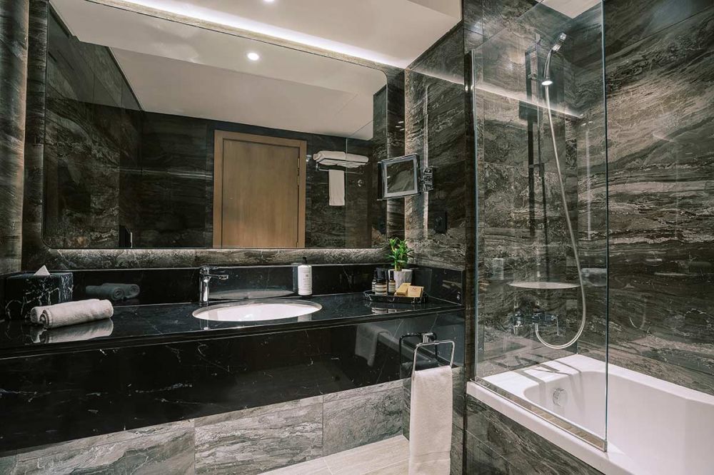 Deluxe Room with Balcony, Khalidia Palace Hotel Dubai by Mourouj Gloria (ex. Khalidia Palace Hotel Dubai) 5*