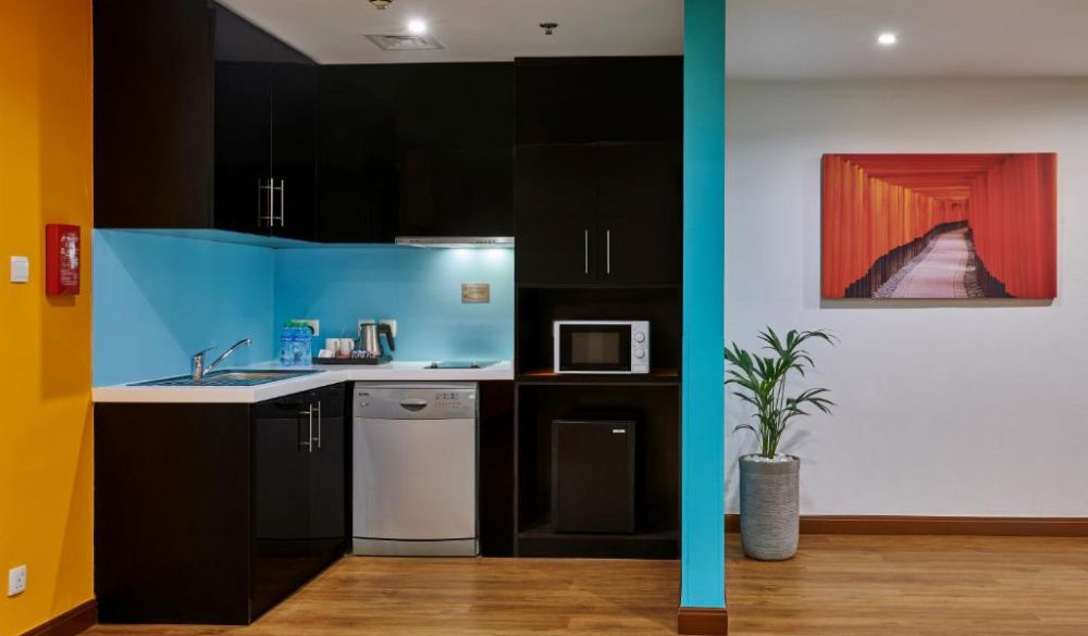 Two-bedroom Suite Balcony City View, Ramada Hotel & Suites By Wyndham Jbr (ex. Hawthorn Suites) 4*