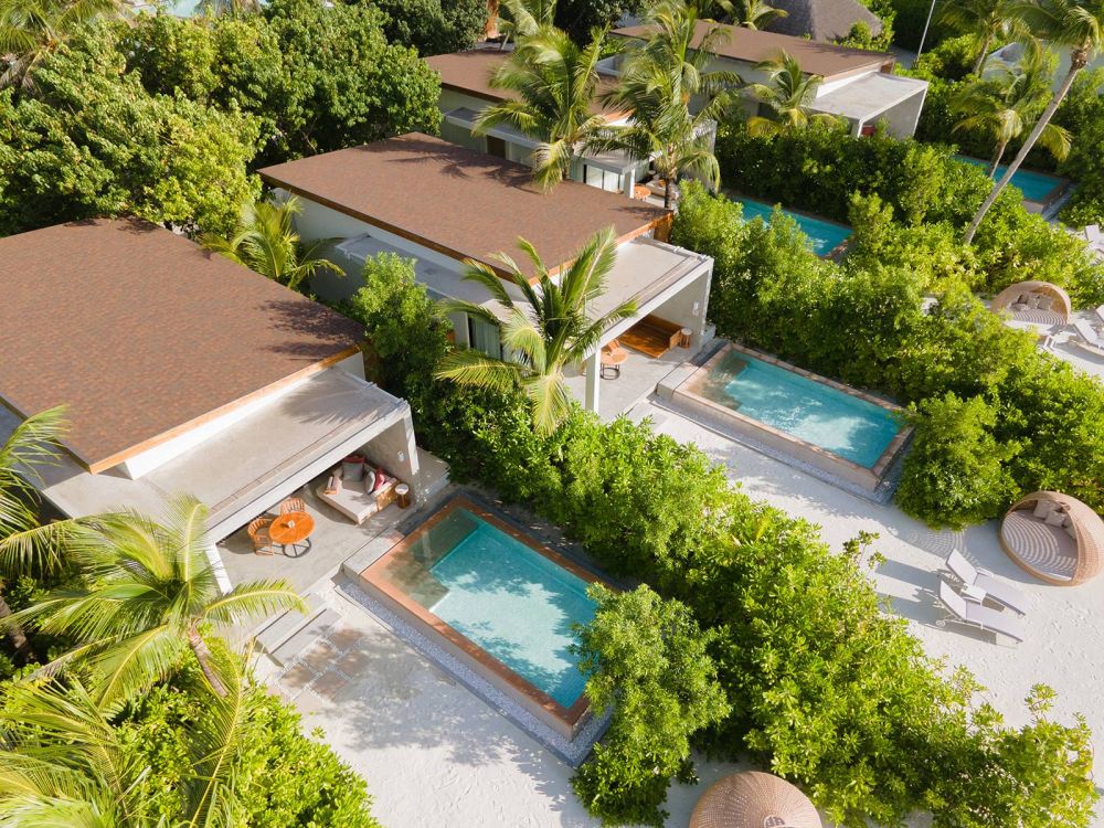 Sunrise/ Sunset Beach Villa with Private Pool, Kuda Villingili Resort Maldives 5*