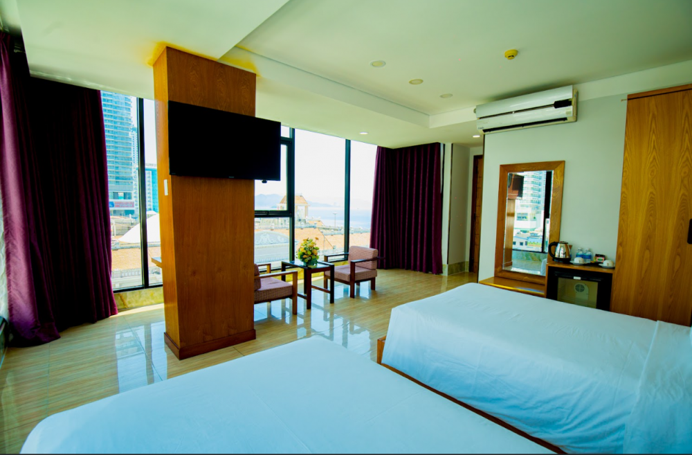 Suite Ocean View, Happy Light 3*