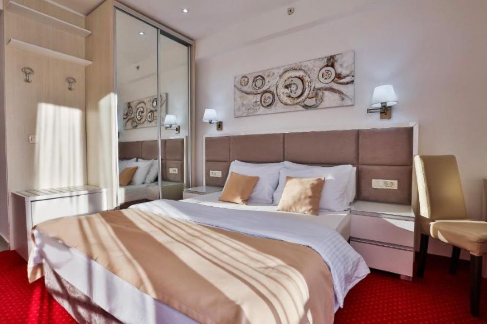 DBL With Sea View, La Mer Hotel 4*