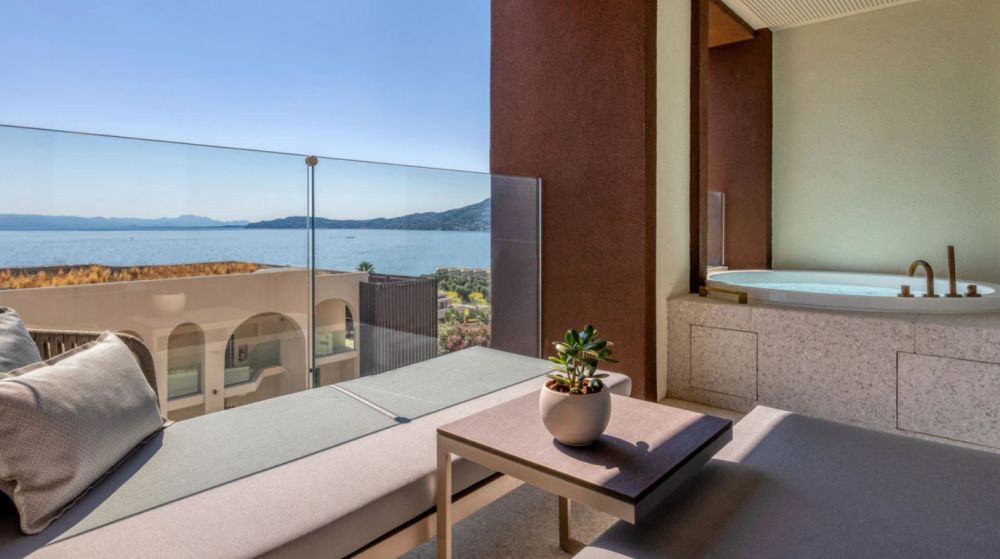 Jade Suite Outdoor Jacuzzi, Domes Miramare, a Luxury Collection Resort, Corfu 5*