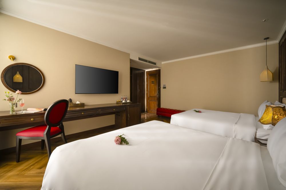 Executive Family, Golden Lotus Luxury 4*