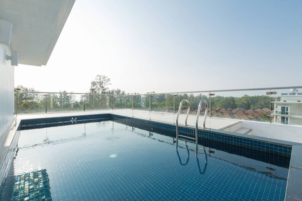 4 Bedroom Penthouse Pool Suite with Kitchen, Splash Beach Resort (ex. Grand West Sands Resort & Villas) 5*