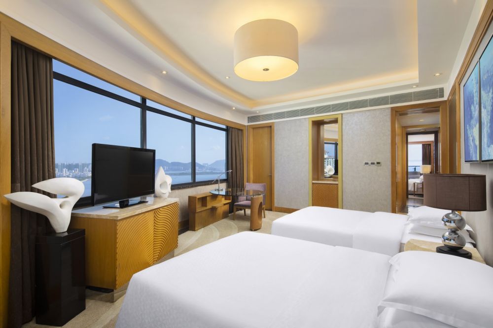 Tow Bedroom Family Ocean Suite, Four points by Sheraton Sanya 4*