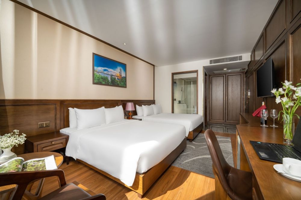 Suite Family City View, Golden Lotus Hotel Da Nang 4*