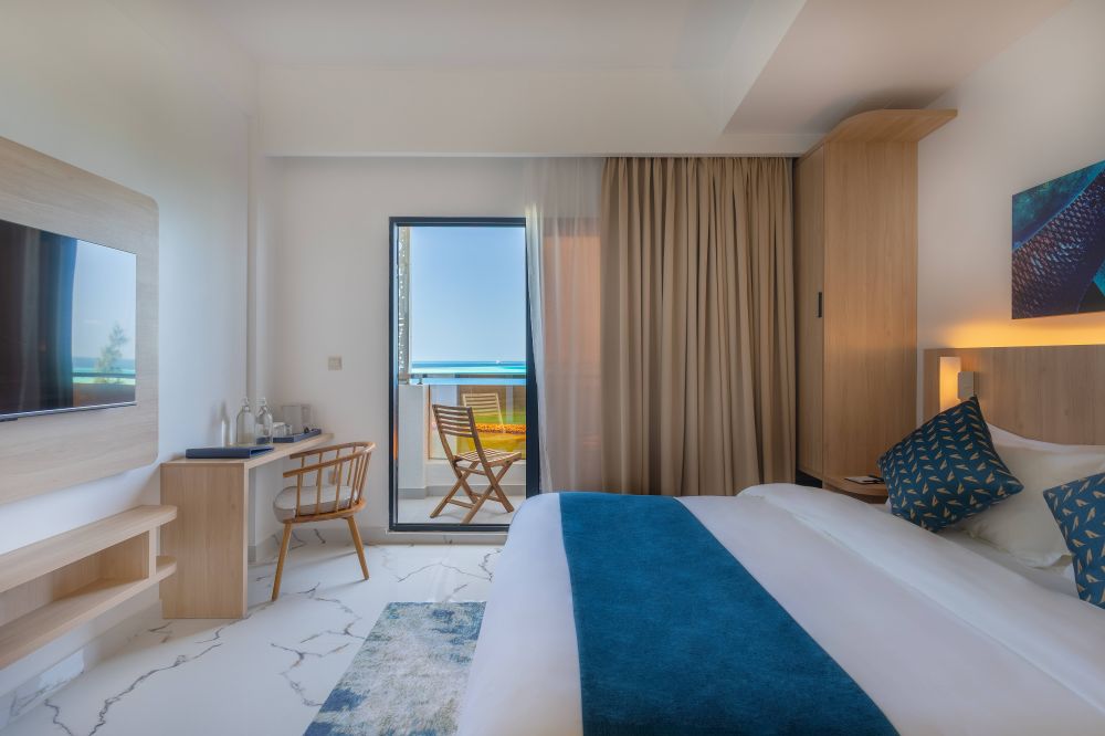 Deluxe Seaview with Balcony, Arrival Beach & SPA 
