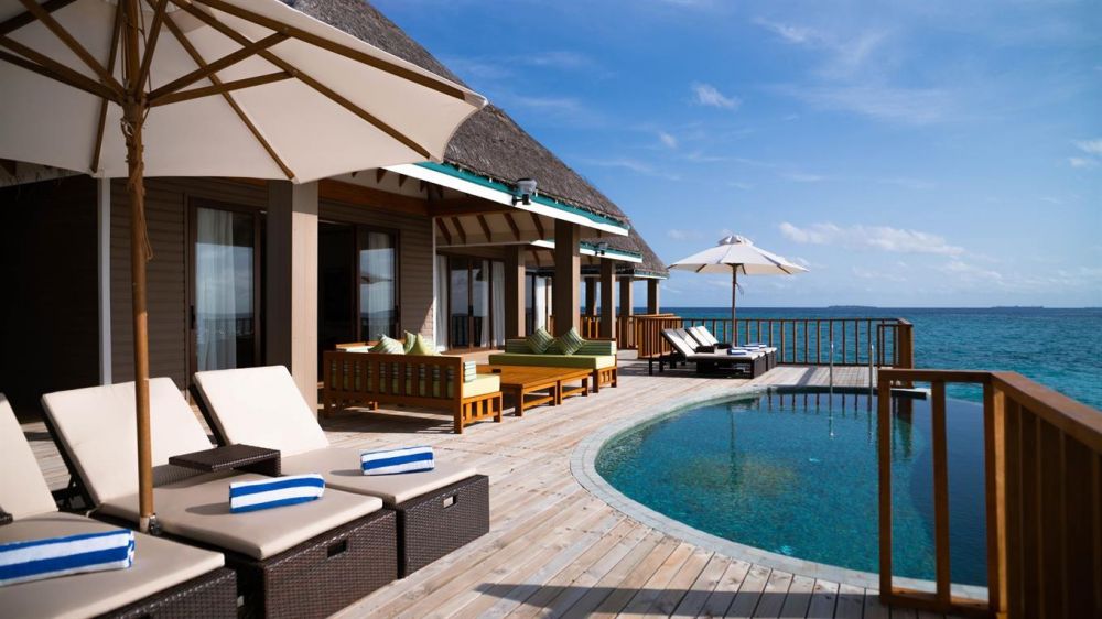 Presidential Suite, Brennia Kottefaru 5*