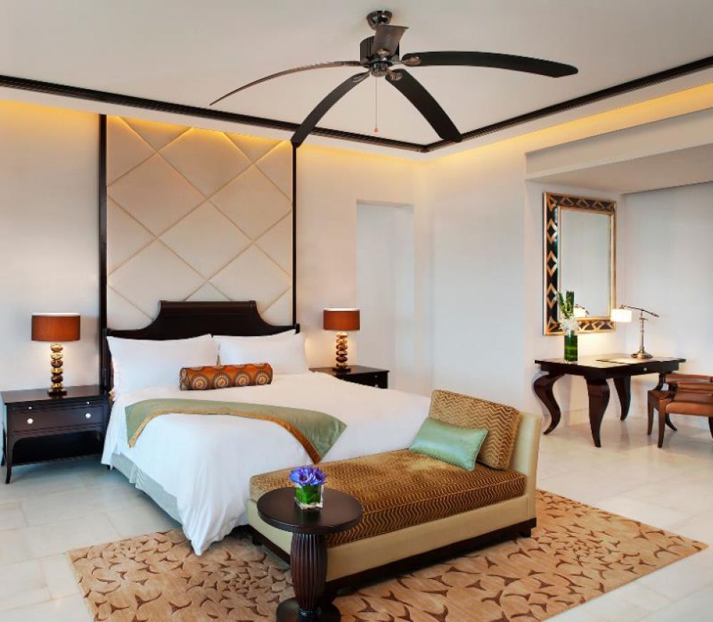 St Regis Suite, The St. Regis Sanya Yalong Bay Resort 5*