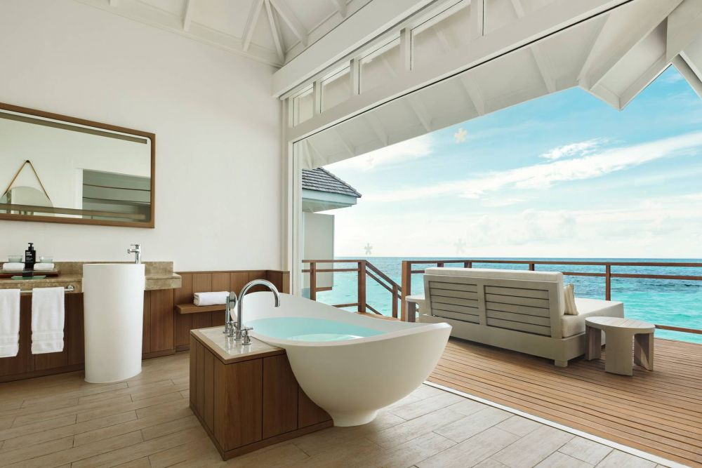 Water Villa, LUX* South Ari Atoll 5*