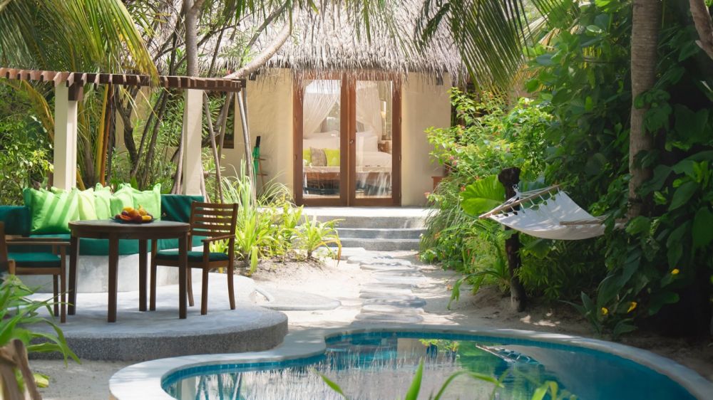 Deluxe Pool Villa, Coco Palm Dhuni Kolhu 4*