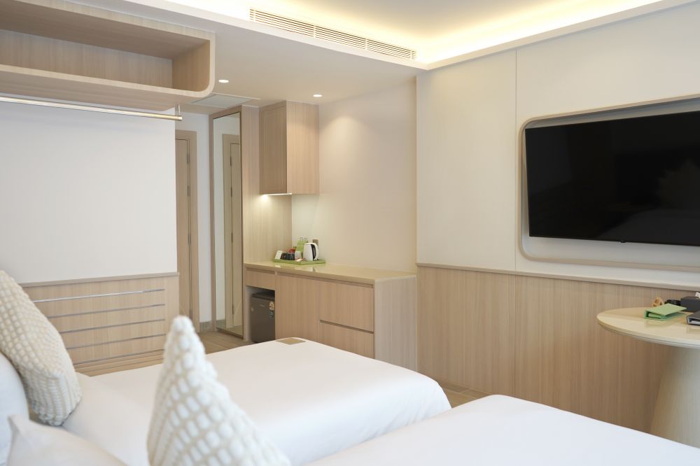 Deluxe Pool Plus (Building 2), Wyndham Garden Naithon Phuket 5*
