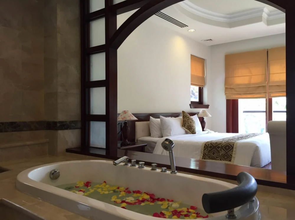 Villa Beach Front, Olalani Resort & Condotel 5*