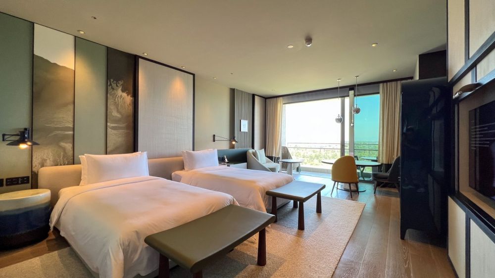 Superior OV, New World Hoiana Beach Resort 5*