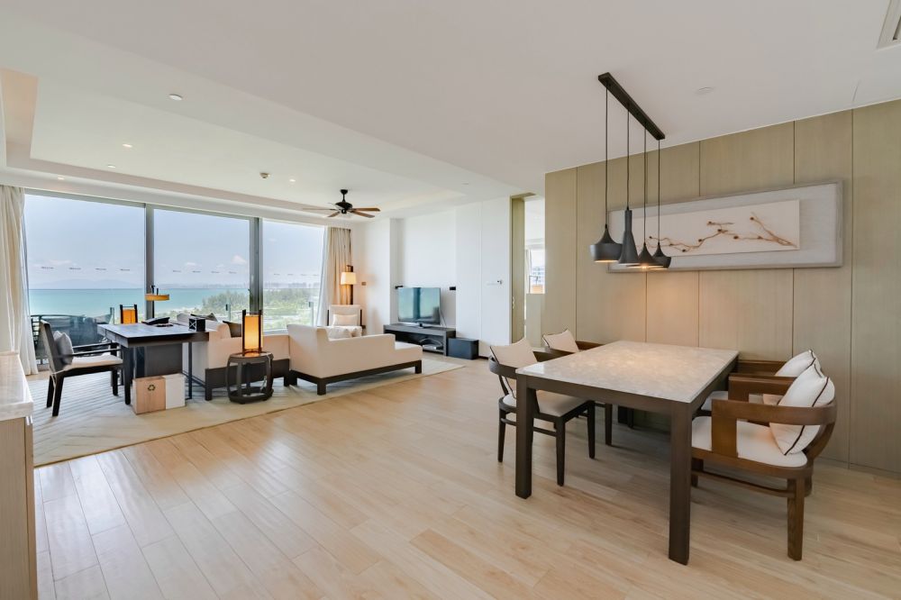 Deluxe Suite, The Westin Blue Bay Resort & Spa 5*