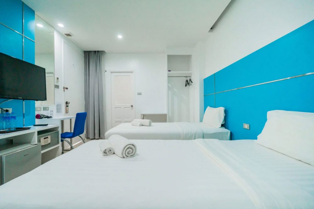 Standard Room, Patong Diamond Hotel 3*