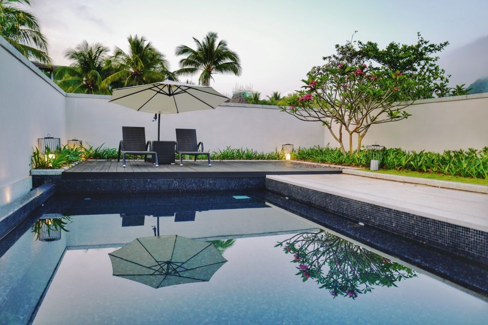 Luxury Pool Villa with 2 bedrooms, Le Meridien Shimei Bay Beach Resort & Spa 5*