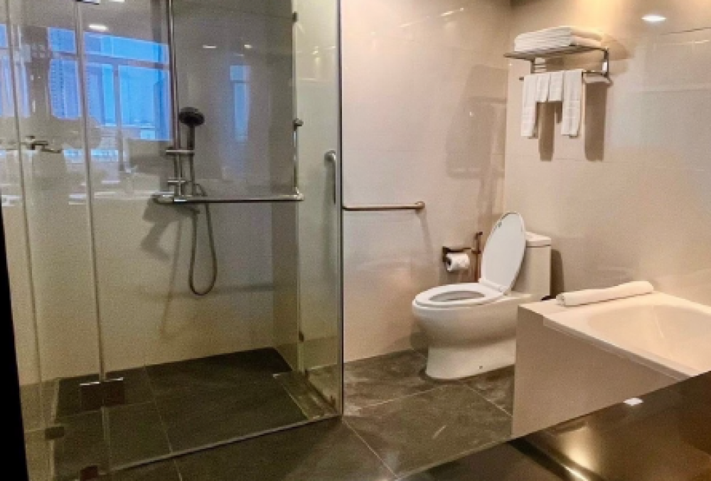 1 Bedroom Ideal Sunset Suite | Ocean Wing, Ambassador City Jomtien 