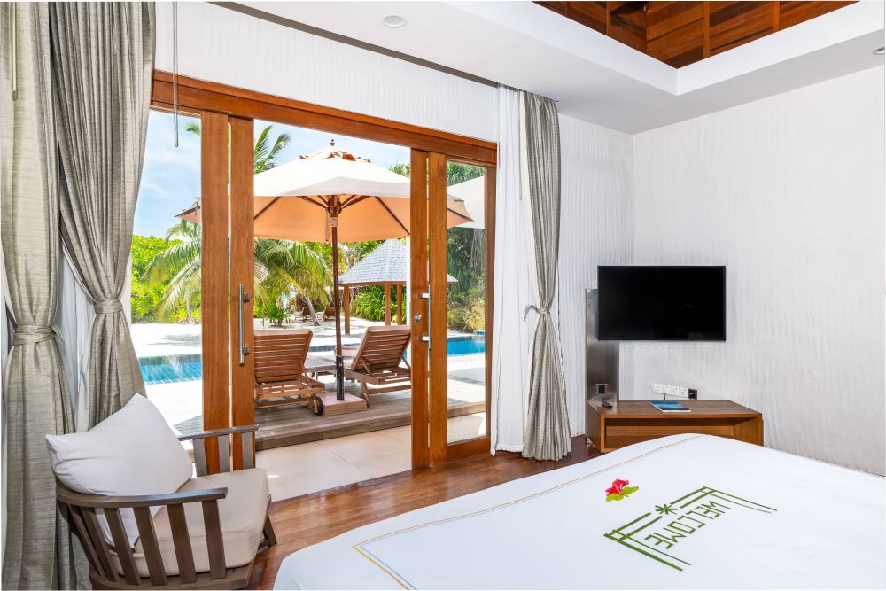 Deluxe Beach Residence with Lap Pool, Hideaway Beach Resort Maldives 5*