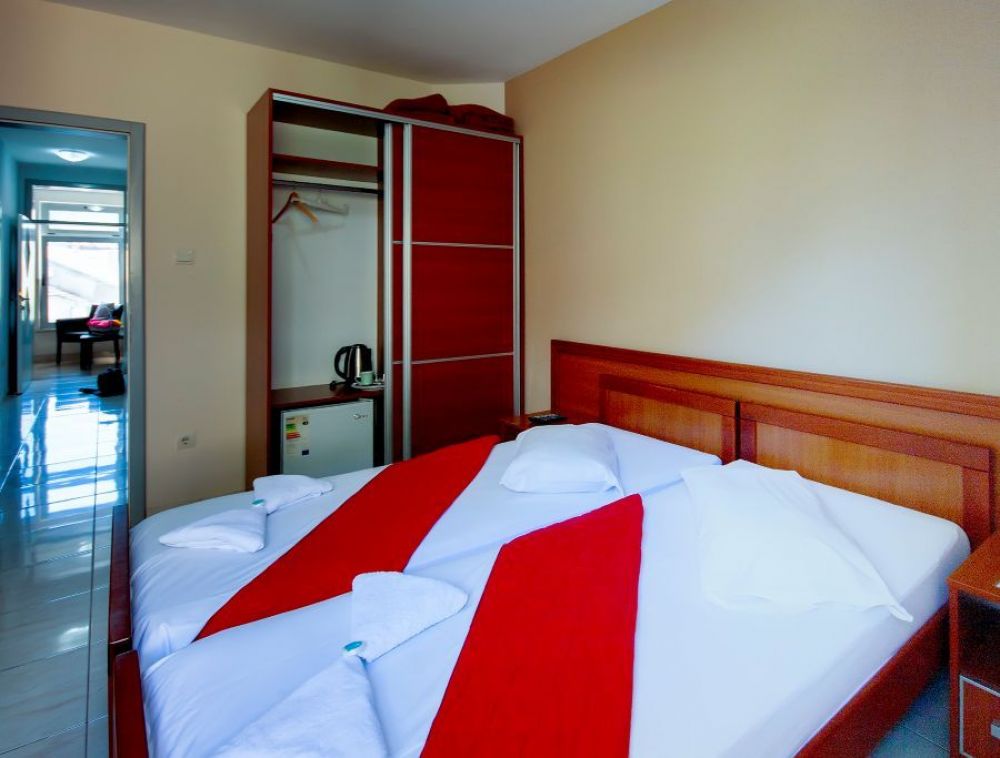 DBL/TWIN, Mare Apartments 3*