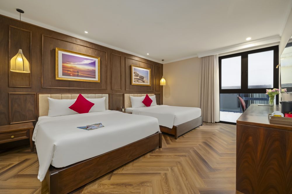 Executive Family, Golden Lotus Luxury 4*