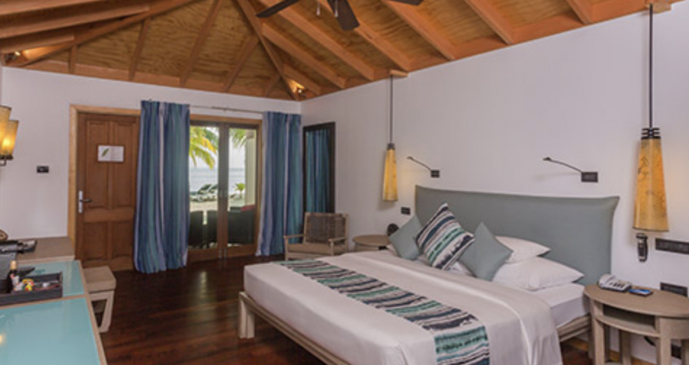 Standalone Beach Villa, Vilamendhoo Island Resort & Spa 4*