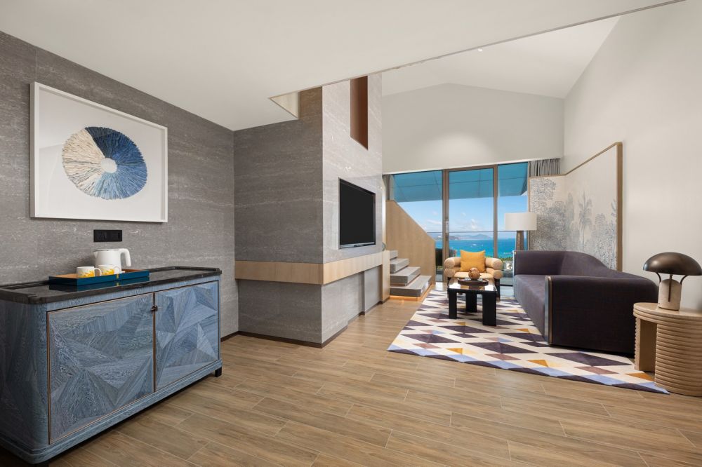1 Bedroom Penthouse Suite Ocean View, Voco Sanya Dadonghai 5*