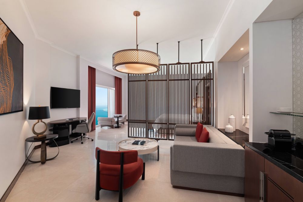 One-Bedroom Deluxe Suite, Rixos Marina Abu Dhabi 5*