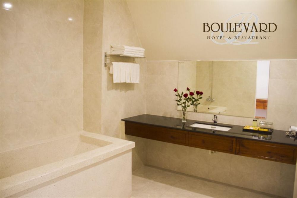 Boulevard Family, Boulevard Hotel Phu Quoc 3*