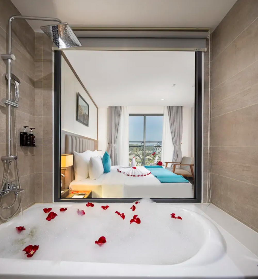 Executive, Avari Hotel 4*
