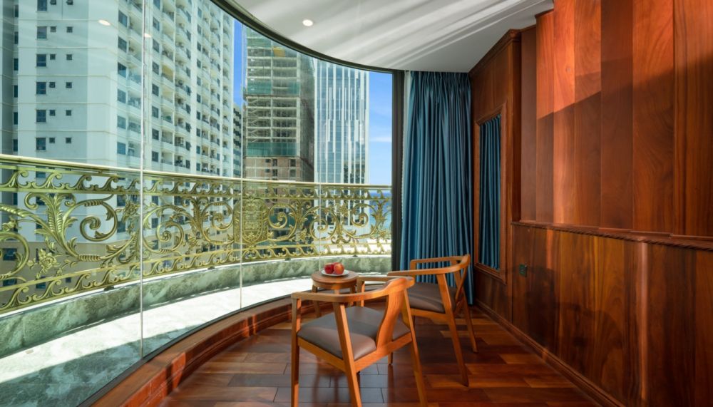 Monalisa Suite with Balcony, Monalisa Luxury Hotel 3*