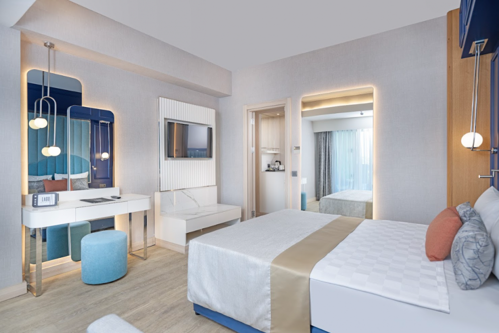 Family Swim Up Land View Room/ Sea View, Lago Hotel (ex. Azura Deluxe Resort & Aqua Sorgun) 5*