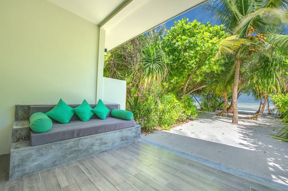 Ocean View Villa, Rahaa Resort 4*