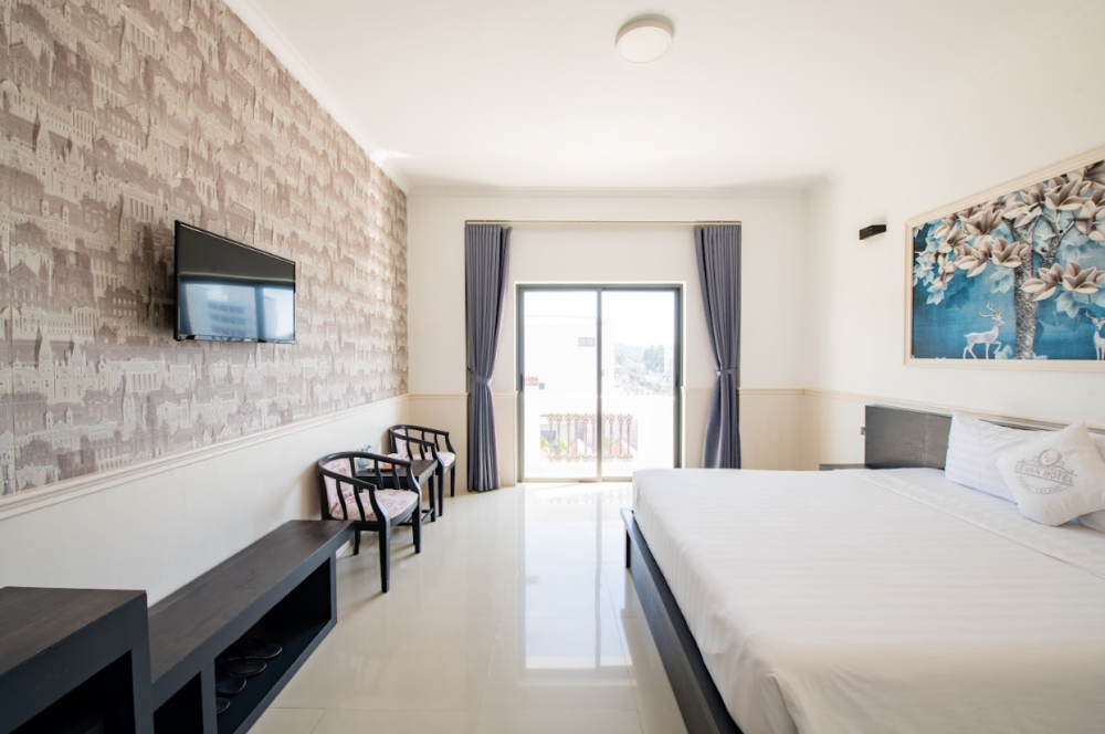 Deluxe City View, Levan 3*