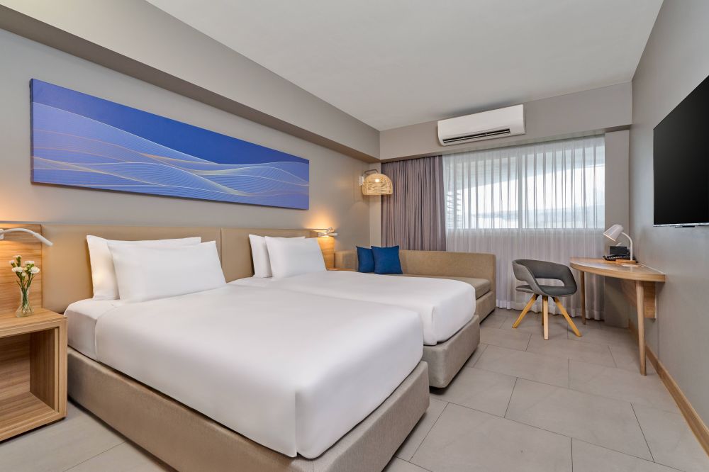 Classic room, Mercure Phuket Patong Journeyhub (ex. Journeyhub Phuket Patong) 4*