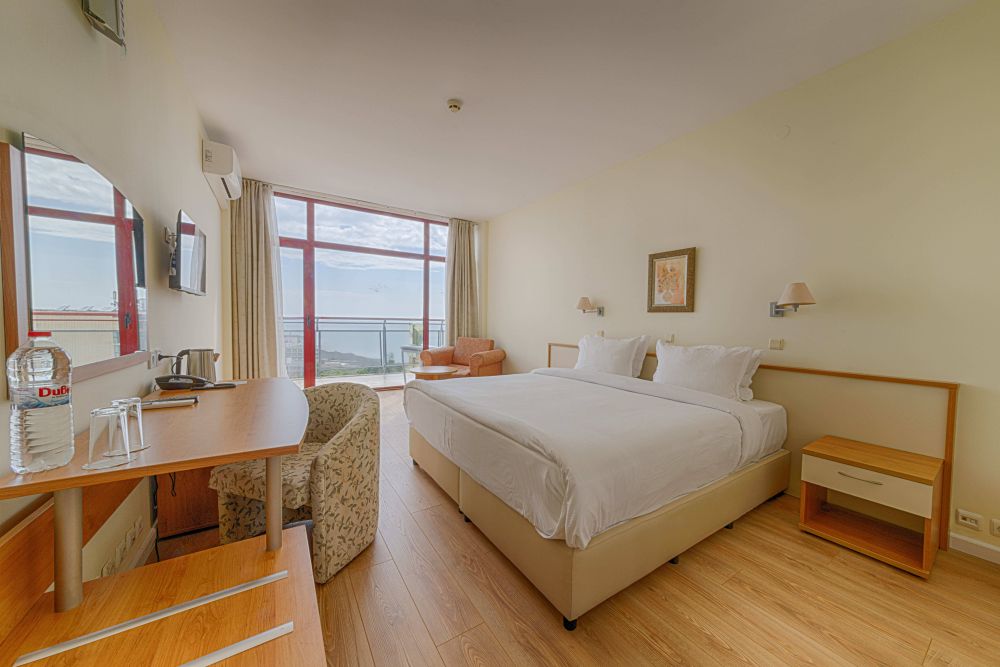 Two Bedroom Apartment Sea View, Apollo Golden Sands (ex. Doubletree by Hilton) 4*