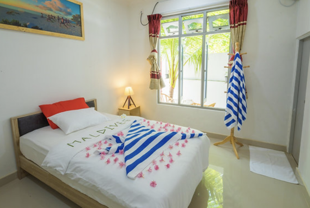 Deluxe Single Room, Kirulhiya Maldives 2*