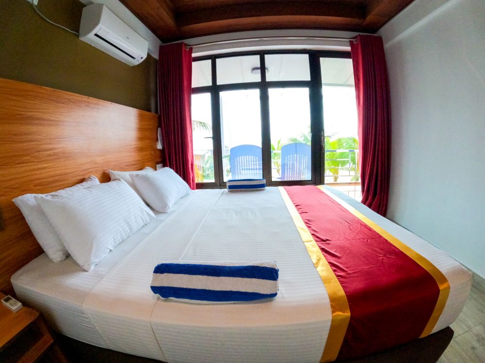 Bungalow with 2 rooms, Lagoon View Maldives 